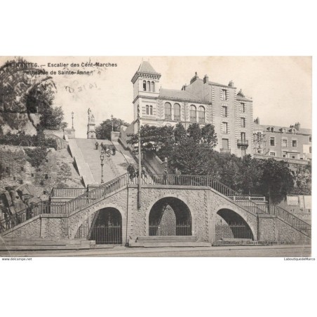 44 - Nantes - Escalier des Cent-Marches - Dos Divisé