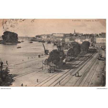 44 - Nantes - L'entrée du Port - Dos Divisé