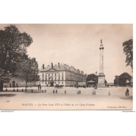 44 - Nantes - La Place Louis XVI - Dos Divisé