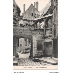 45 - Gien - Le Puits à deux...