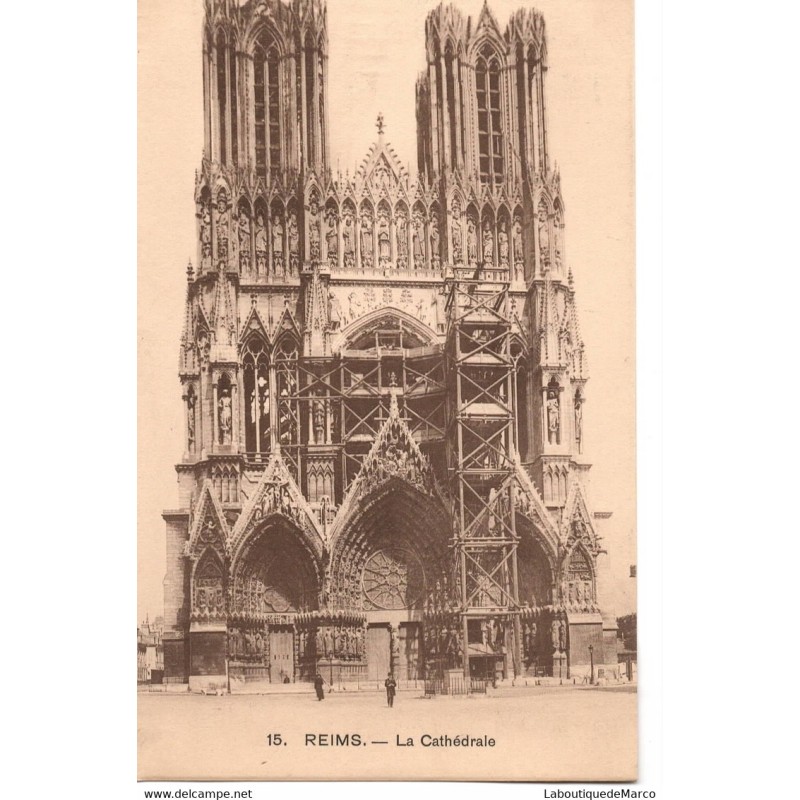 51 - Reims - La Cathédrale (vue de face) - Dos Divisé
