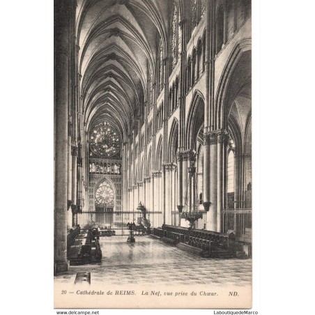 51 - Cathédrale de Reims - Vue prise du Choeur - Dos Divisé
