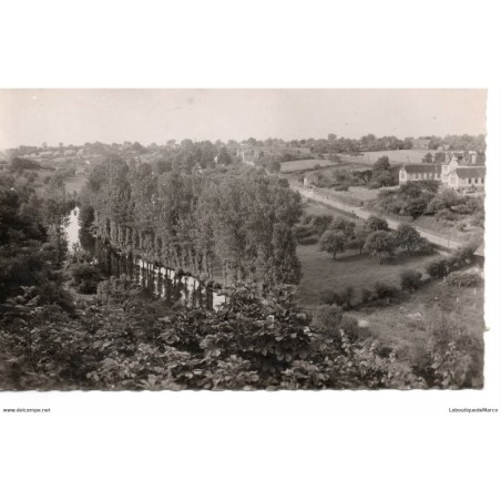 53 - Ambrieres-le-Grand - Route de Domfront et l'Hôpital - Dos Divisé