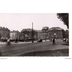 59 - Lille - La Place de la...