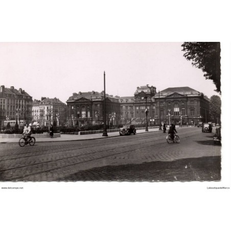 59 - Lille - La Place de la République - Dos Divisé