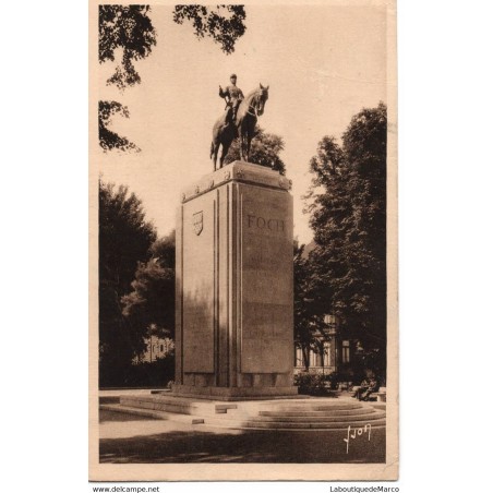 59 - Lille - Monument du maréchal Foch - Dos Divisé