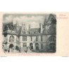 60 - Pierrefonds le Château - La cour d'honneur - Dos non Divisé