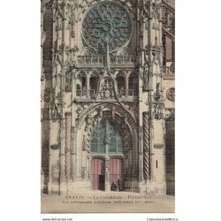 60 - Senlis - La Cathédrale...