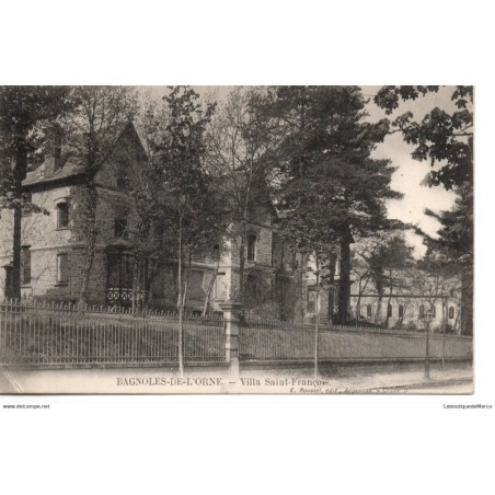 61 - Bagnoles-de-L'Orne - Villa Saint-François - Dos Divisé