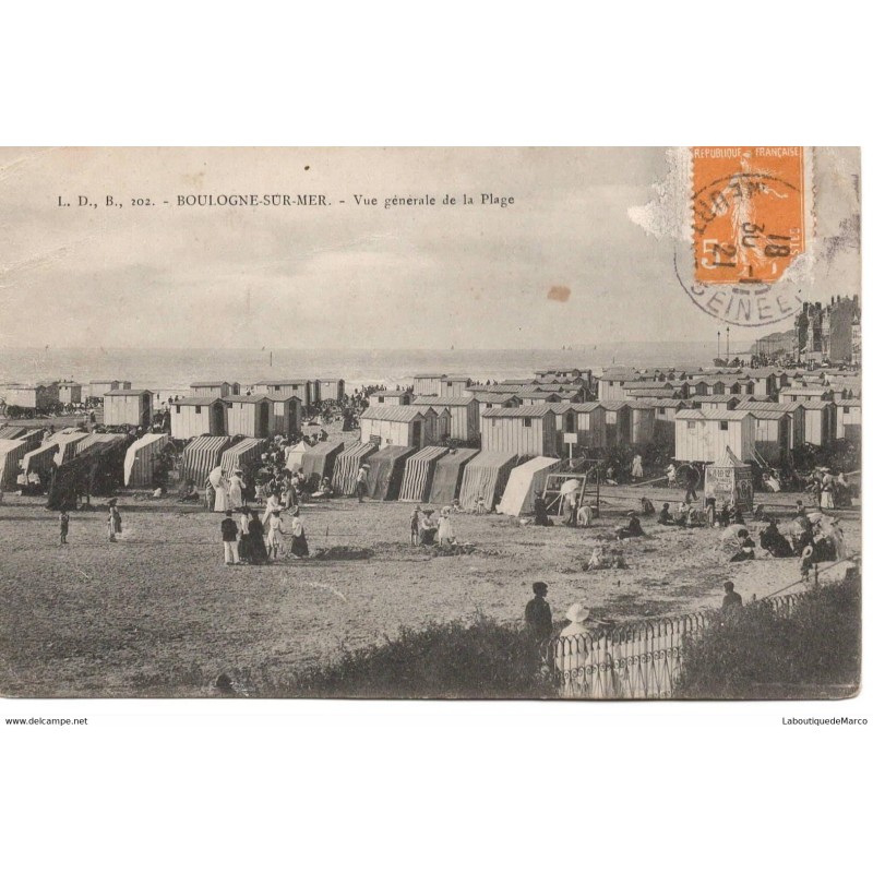 62 - Boulogne-Sur-Mer - Vue Générale de la Plage - Dos Divisé - Vintage