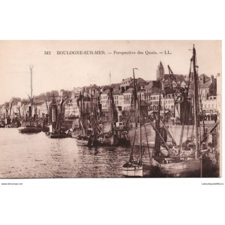 62 - Boulogne-sur-Mer - Perspective des Quais - Dos Divisé