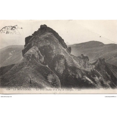 63 - Le Mont-Dore - Les Trois Diables - Dos Divisé