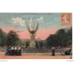 65 - Lourdes - La Vierge...