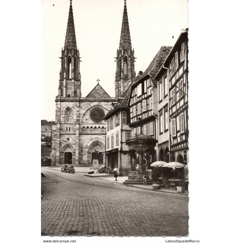 67 - Obernai - Eglise et Puits des 6 seaux - Dos Divisé