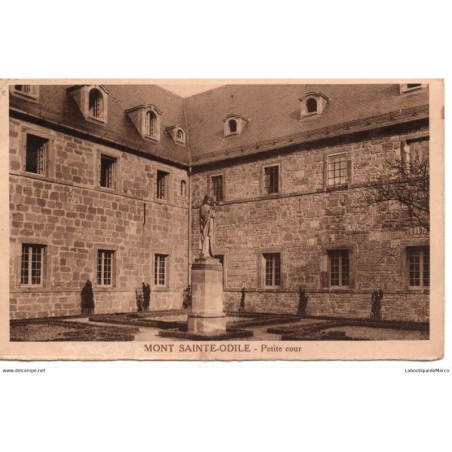 67 - Mont Ste-Odile - Petite cour - Dos Divisé