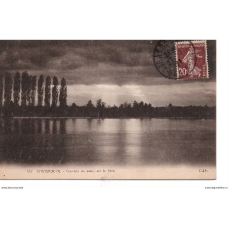 67 - Strasbourg - Coucher du soleil sur le Rhin - Dos Divisé