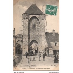 77 - Moret - La Porte de...