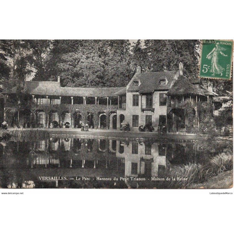 78 - Versailles - Le Parc - Hameau du Petit Trianon - Dos Divisé
