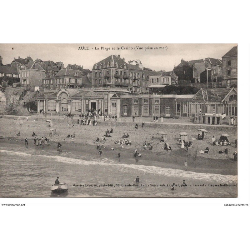 80 - Ault - La Plage et le Casino - Dos Divisé