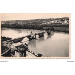 84 - Avignon - Le Pont...