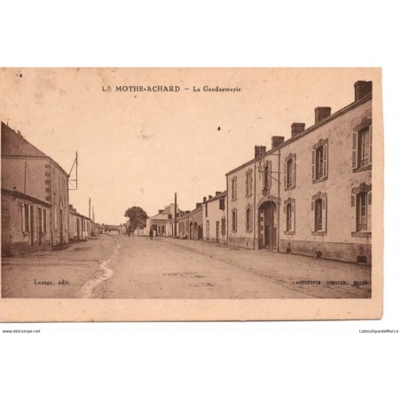 85 - La Mothe-Achard - La Gendarmerie - Dos Divisé