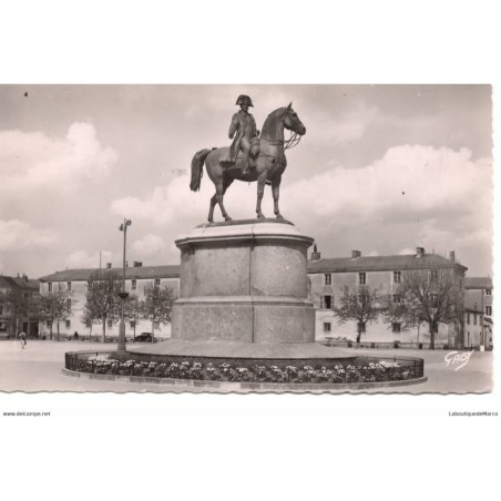 85 - La Roche-sur-Yon - Statue de Napoléon 1er - Dos Divisé