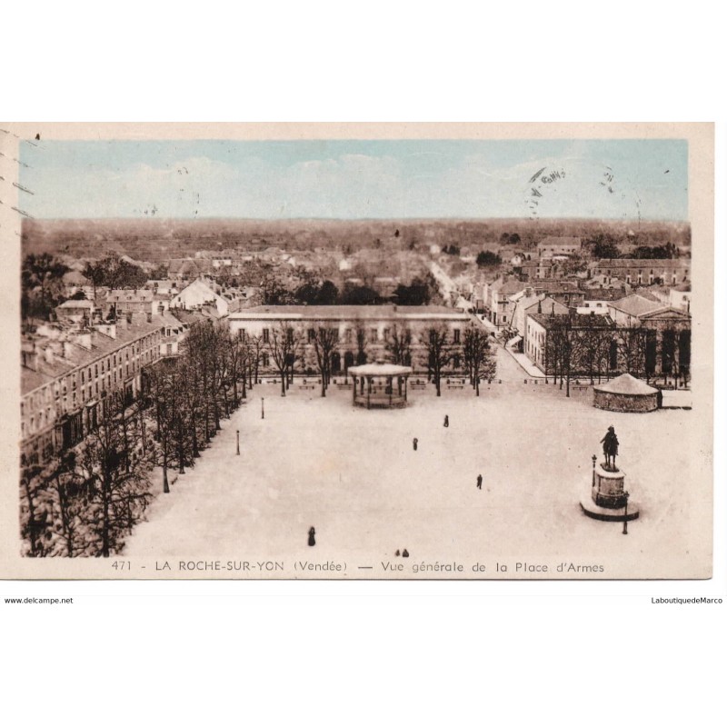 85 - La Roche-sur-Yon - Vue Générale de la Place d'Armes - Dos Divisé