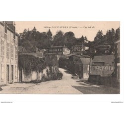 85 - Pouzauges - Un jolie...
