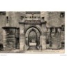 94 - Vincennes - L'Entrée du Donjon - Dos Divisé