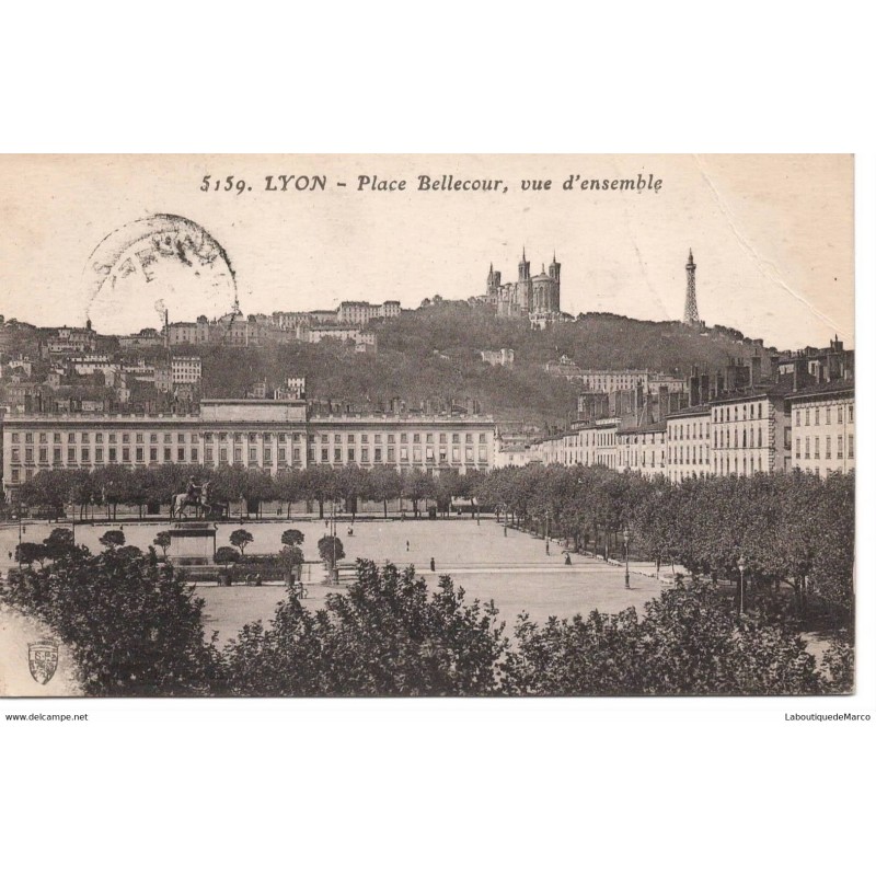69 - Lyon - Place Bellecour - vue d'ensemble - Dos Divisé - Vintage