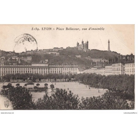 69 - Lyon - Place Bellecour - vue d'ensemble - Dos Divisé - Vintage