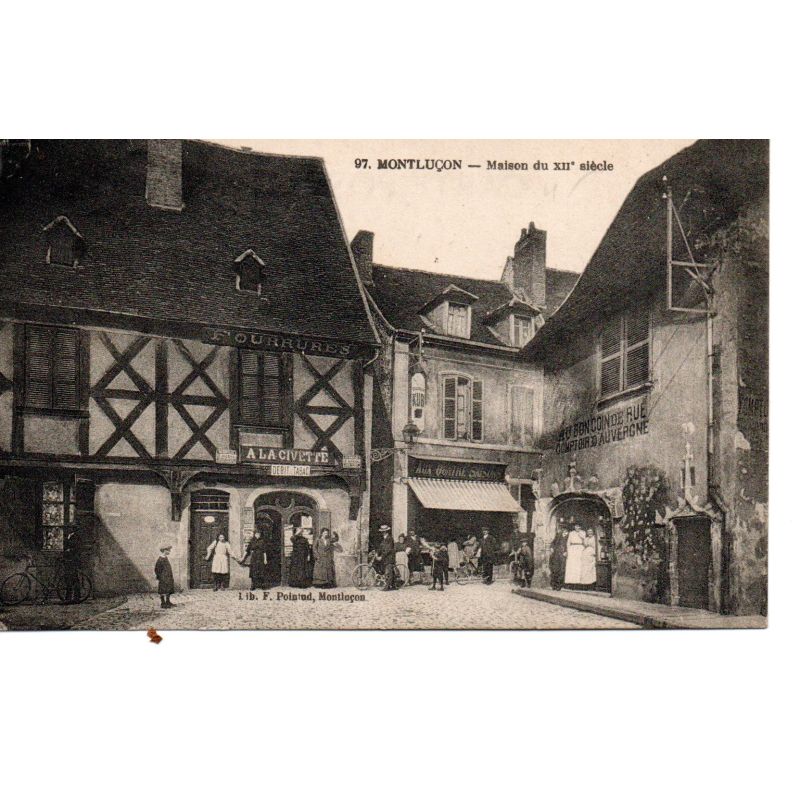 03 - Montluçon - Maison du XII siècle - Dos Divisé