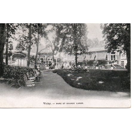 03 - Vichy - Parc et Source Lardy - Dos Divisé
