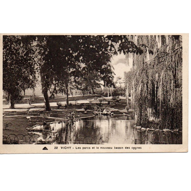 03 - Vichy - Les Parcs et le nouveau bassin des Cygnes - Dos Divisé