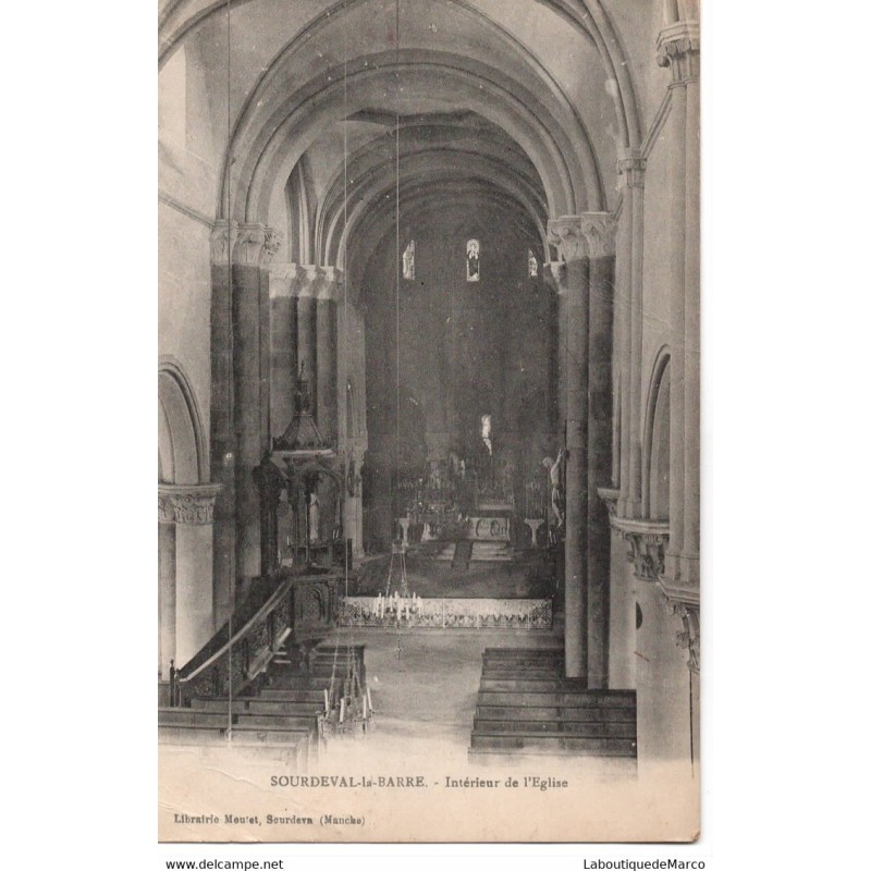 50 - Sourdeval-la-Barre - Intérieur de l'Eglise - Dos Divisé