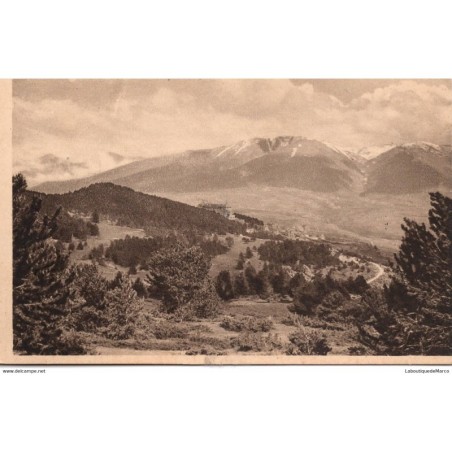 66 - Font-Romeu - Au Centre le Cambres d'Aze - Dos Divisé