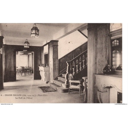 68 - Grand-Ballon - Le Hall de l'Hôtel - Dos Divisé