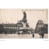 75 - PARIS - Statue et Place de la République - Dos Divisé