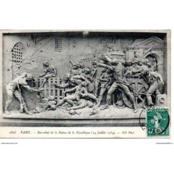 75 - Paris - Bas-Relief de...