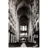 75 - Paris - Intérieur de la Cathédrale Notre-Dame - Dos Divisé