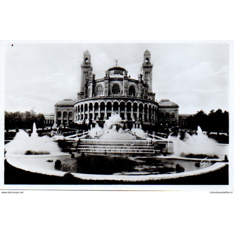 75 - Paris - Le Trocadéro - Dos Divisé