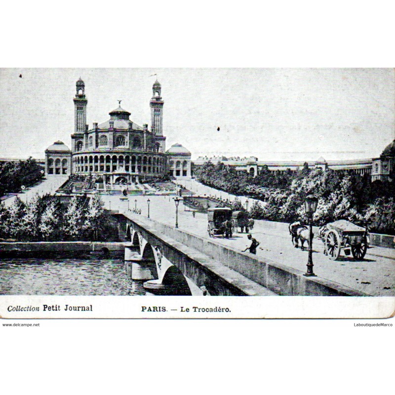 75 - Paris - Le Trocadéro - Dos Divisé