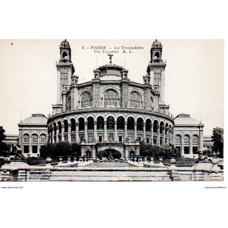 75 - Paris - Le Trocadéro - Dos Divisé