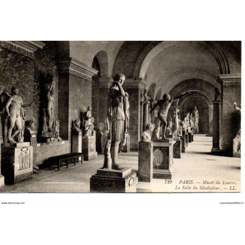 75 - Paris - L'intérieur du Musée du Louvre - Dos Divisé
