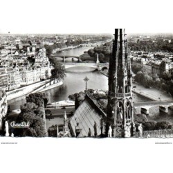 75 - Paris - Vue sur la...