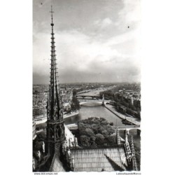 75 - Paris - Vue sur la...