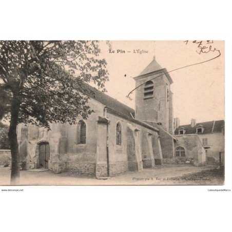 77 - Le Pin - L'Eglise - Dos non Divisé