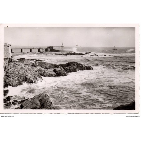 85 - Sables d'Olonne - Les Rochers et la Jetée de la Chaume - Dos Divisé