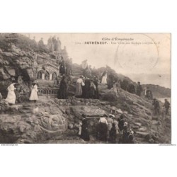 35 - ROTHENEUF - Une Visite...