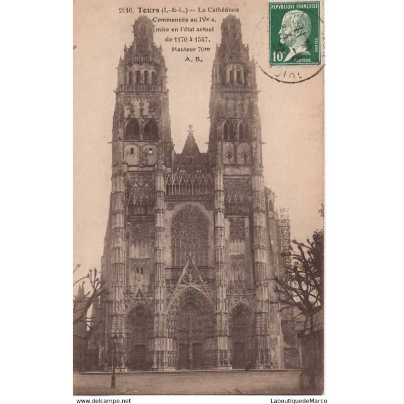 37 - TOURS - La Cathédrale - Dos Divisé